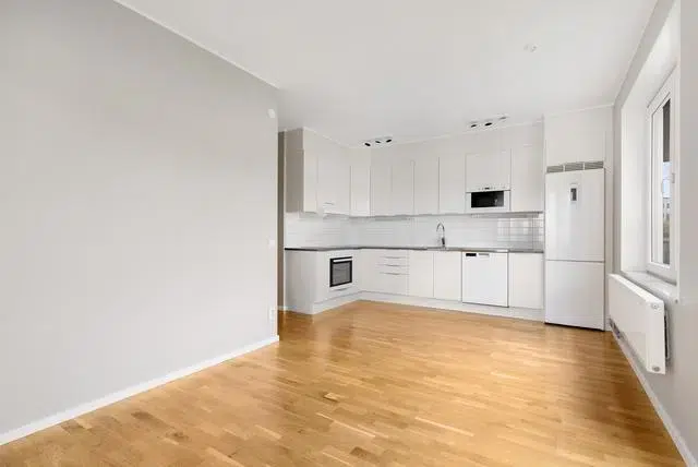 Lägenhet, 1 rum, 29 m² i Botkyrka