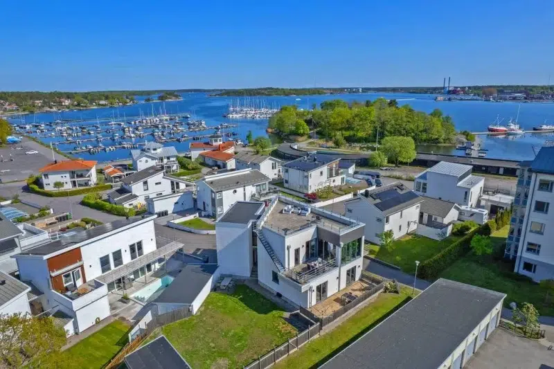 House, 10 rooms, 240 m² in Västervik