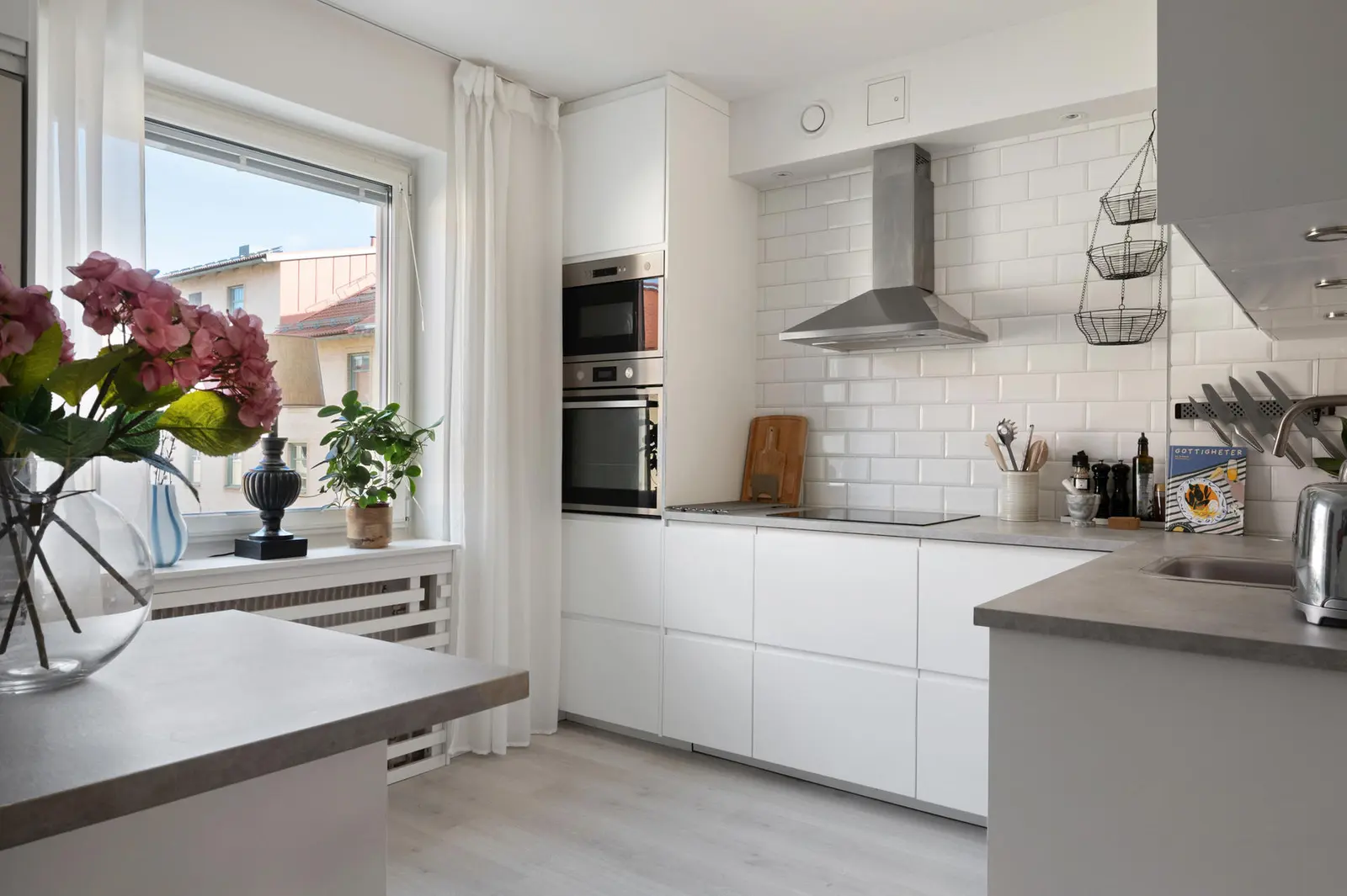 Bild 1 av 25 på Norra Skeppargatan 3 B