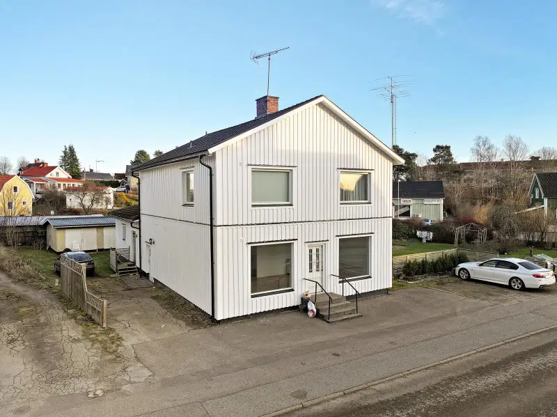 House, 4 rooms, 230 m² in Åmål