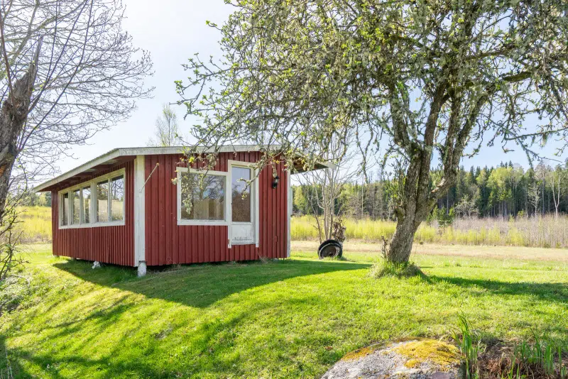 Villa, 2 rum, 1462 m² i Bengtsfors