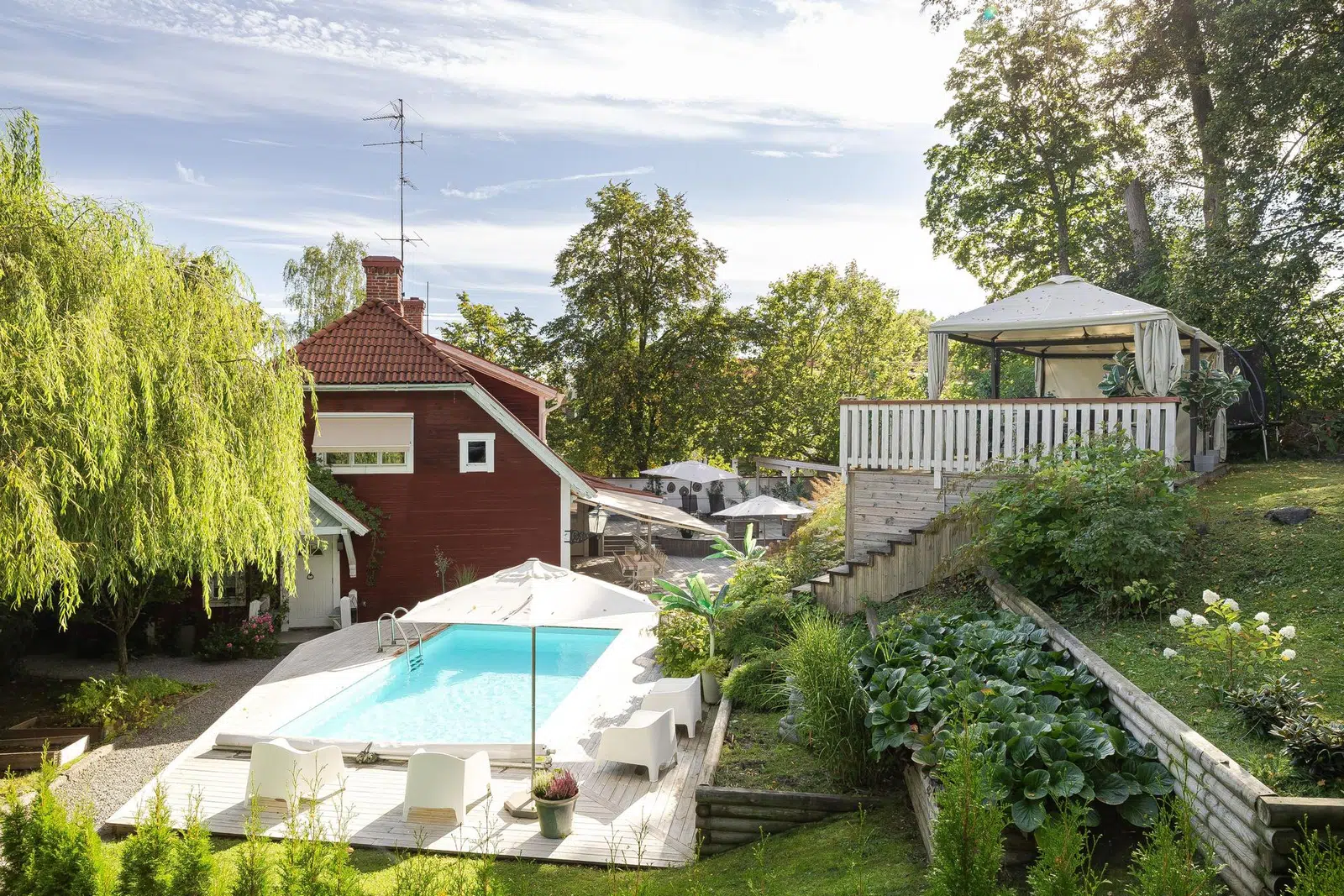 Bild 1 av 41 på Järnvägsgatan 3