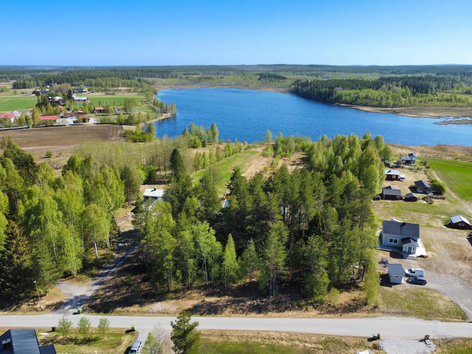 Bild 1 av 5 på Träskåsvägen 33