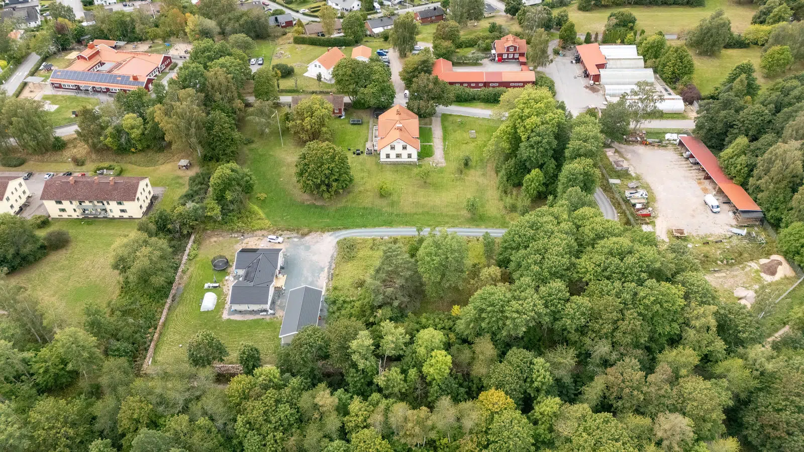 Bild 1 av 6 på Prästgatan 12 A & B