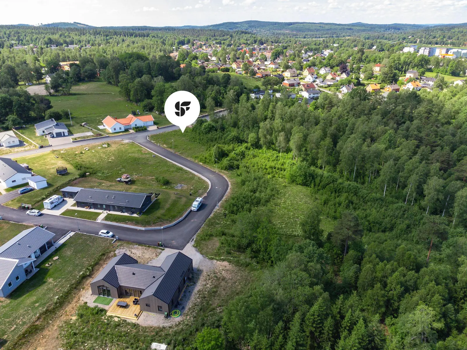 Bild 1 av 15 på JÄRPESBO 1:52