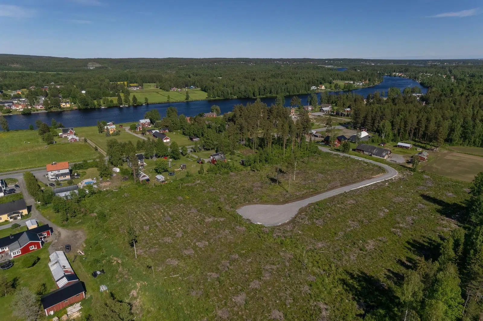 Bild 1 av 16 på INNERVIK 6:28