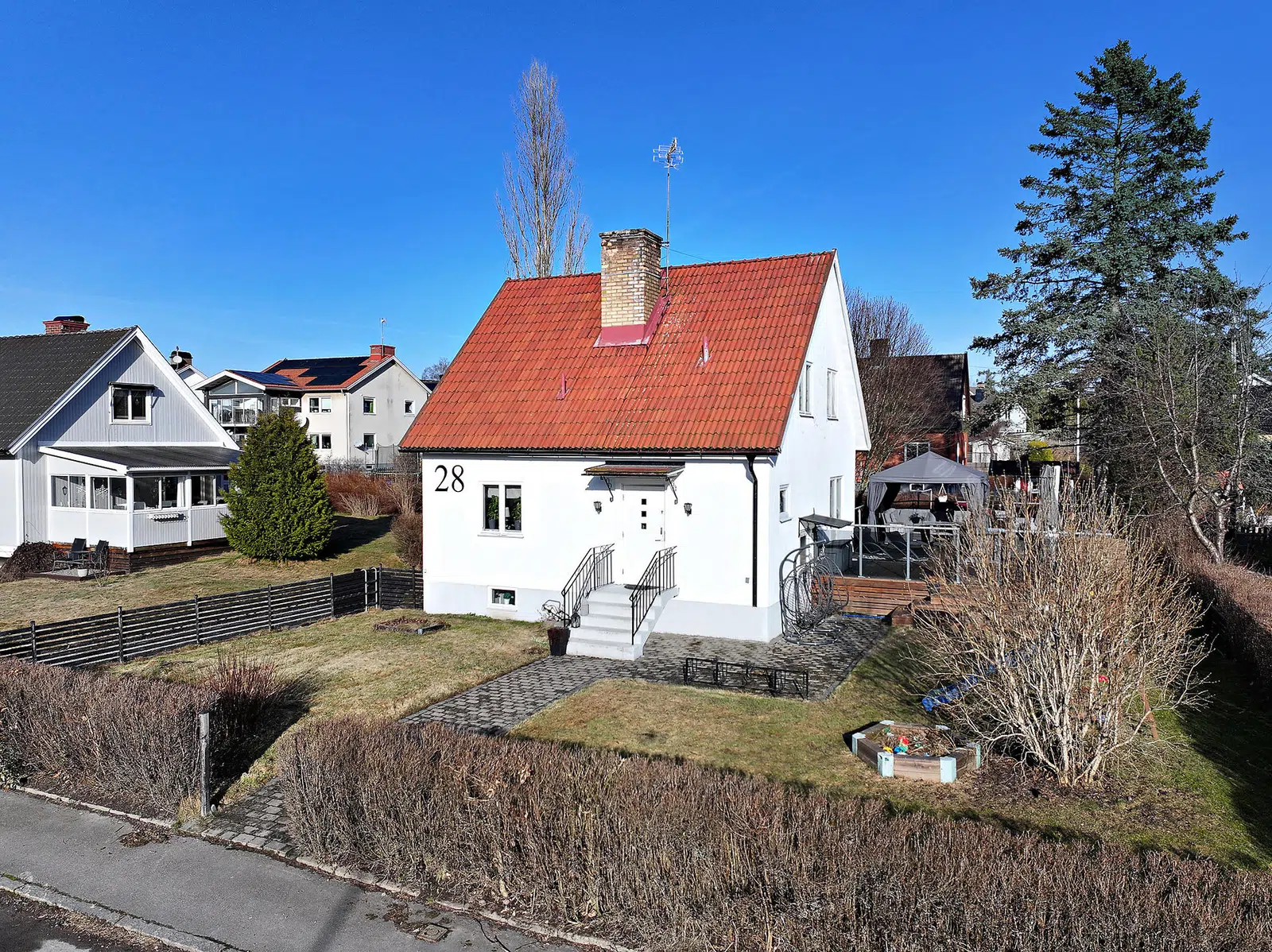 Image 1 of 19 of Vassgatan 28
