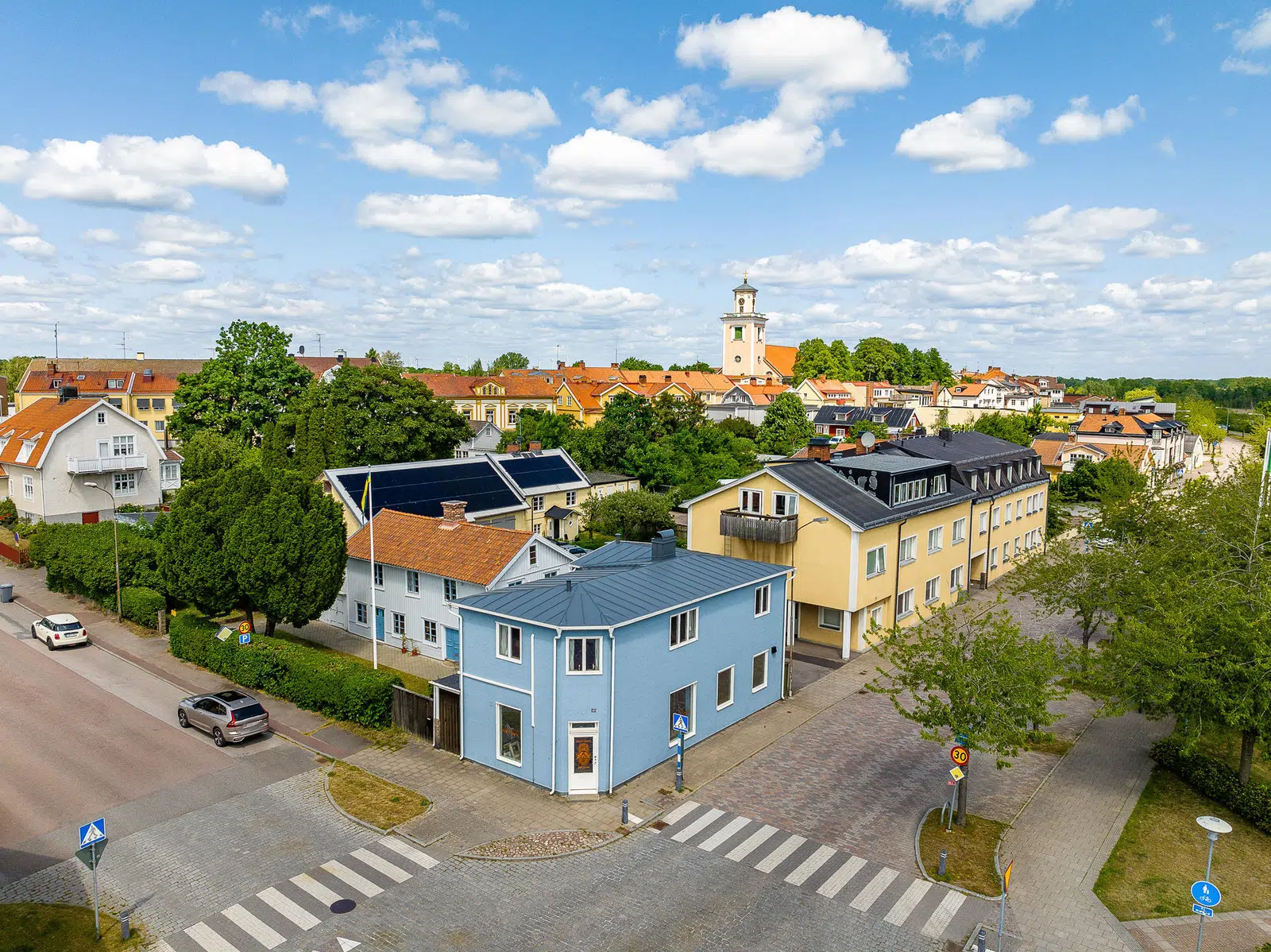 Image 1 of 21 of Sjögatan 40