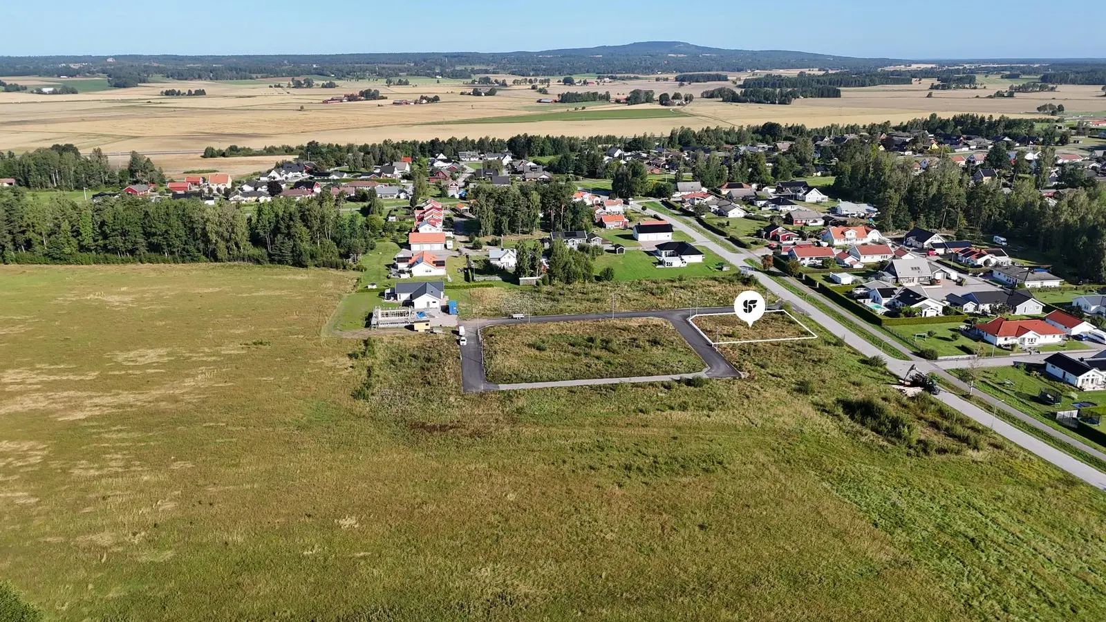 Bild 1 av 6 på Tranbärsgatan 1