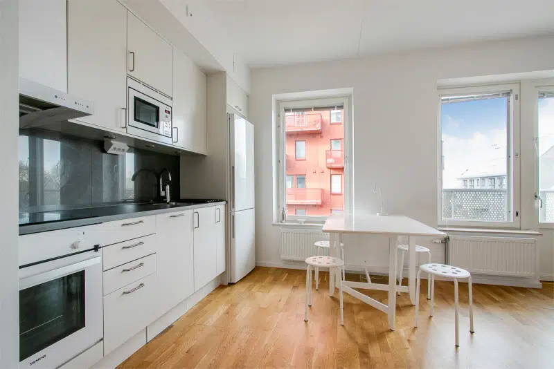Apartment, 1 room, 30 m² in Botkyrka