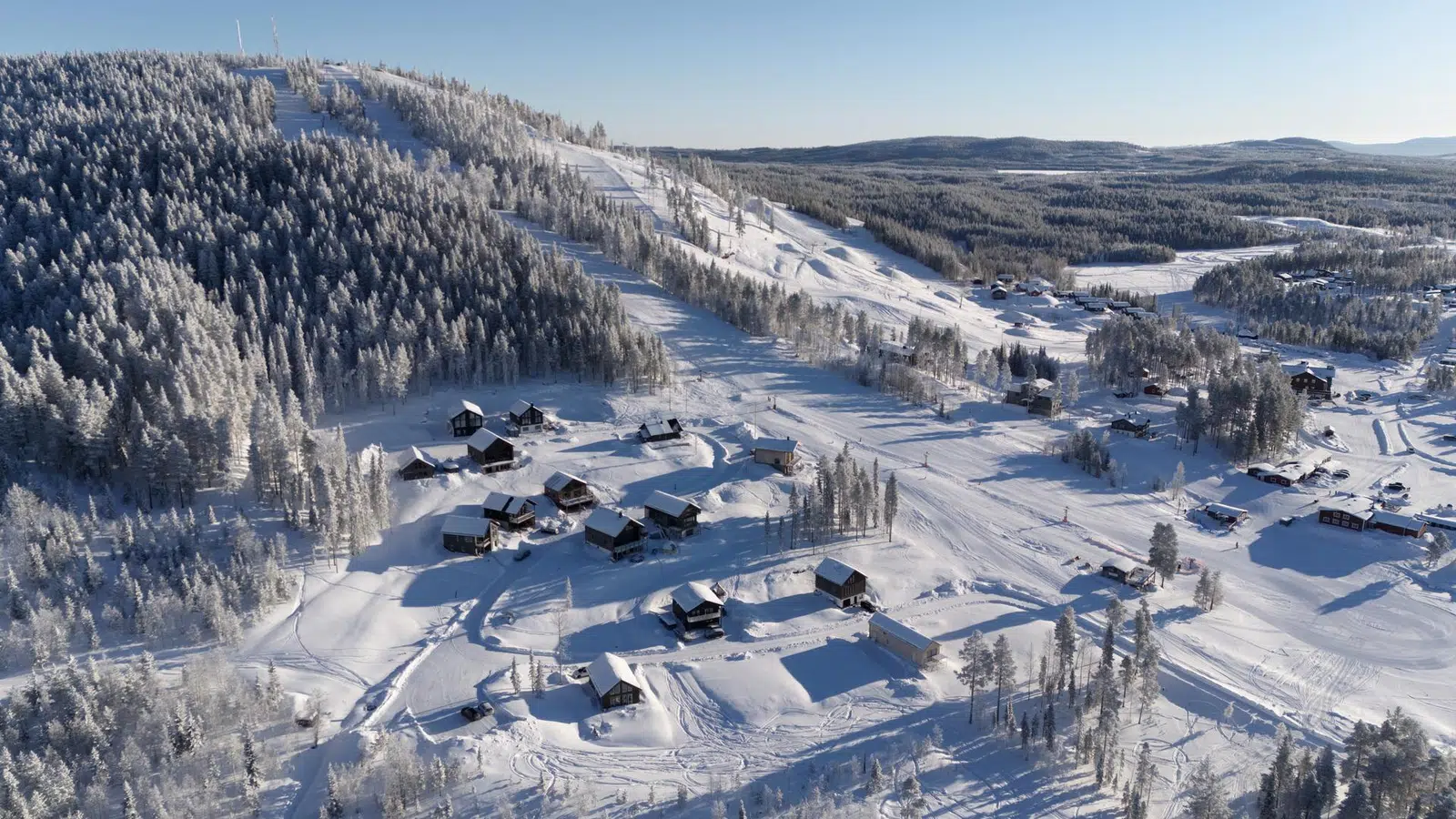 Bild 1 av 13 på Backbyn 7