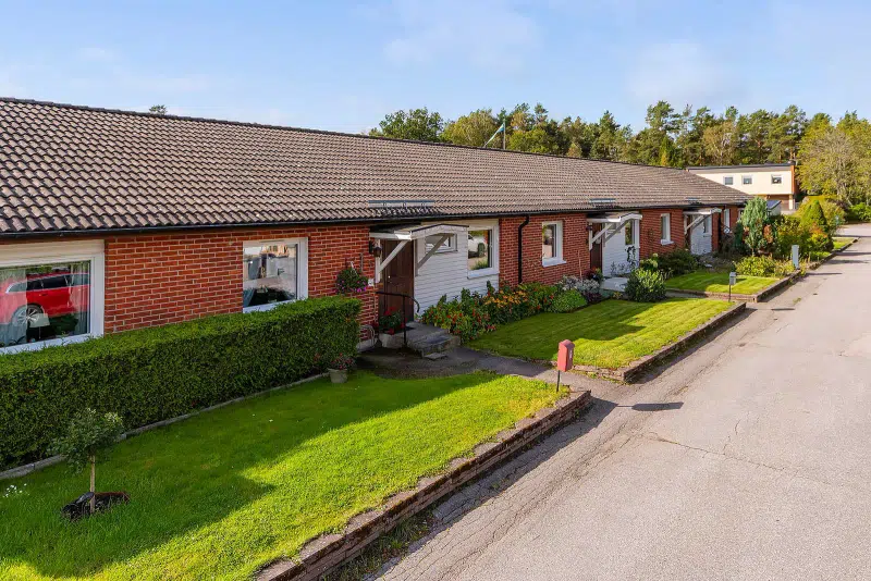 Semi-detached/terraced, 4 rooms, 98 m² in Flen