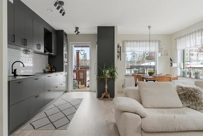 Lägenhet, 4 rum, 84 m² i Österåker