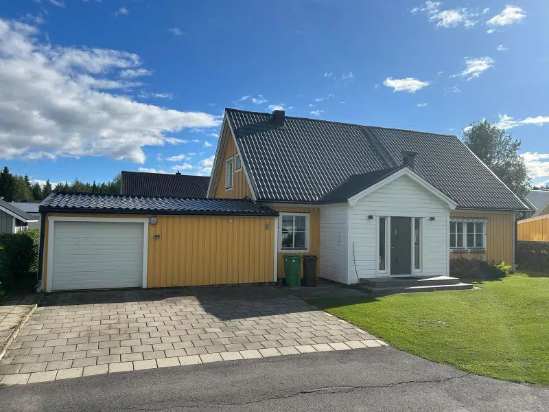 House, 6 rooms, 160 m² in Gällivare