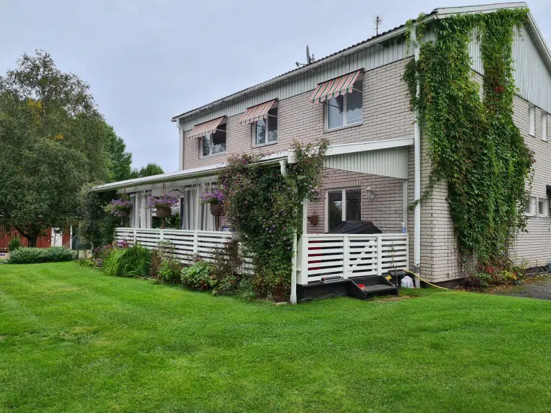 House, 6 rooms, 206 m² in Norberg