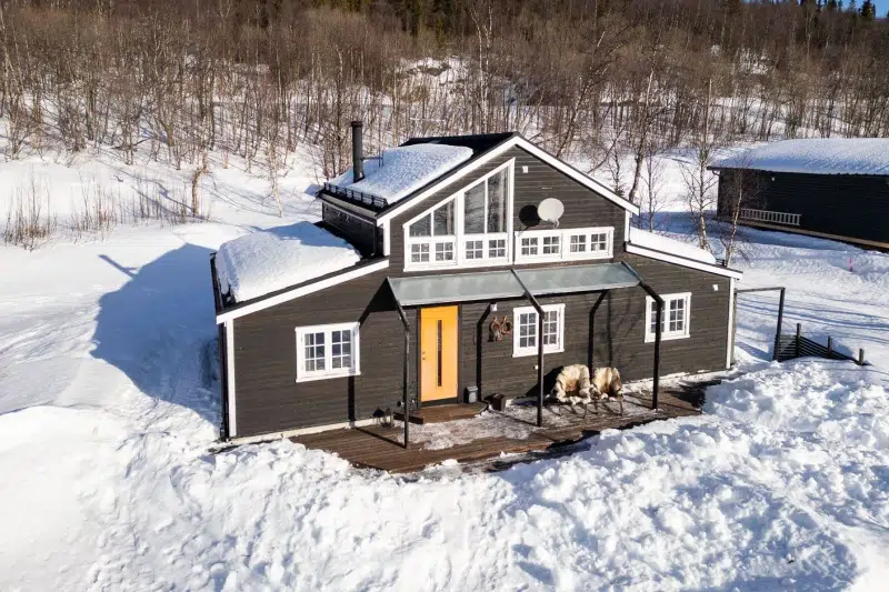 Holiday home, 6 rooms, 132 m² in Klimpfjäll