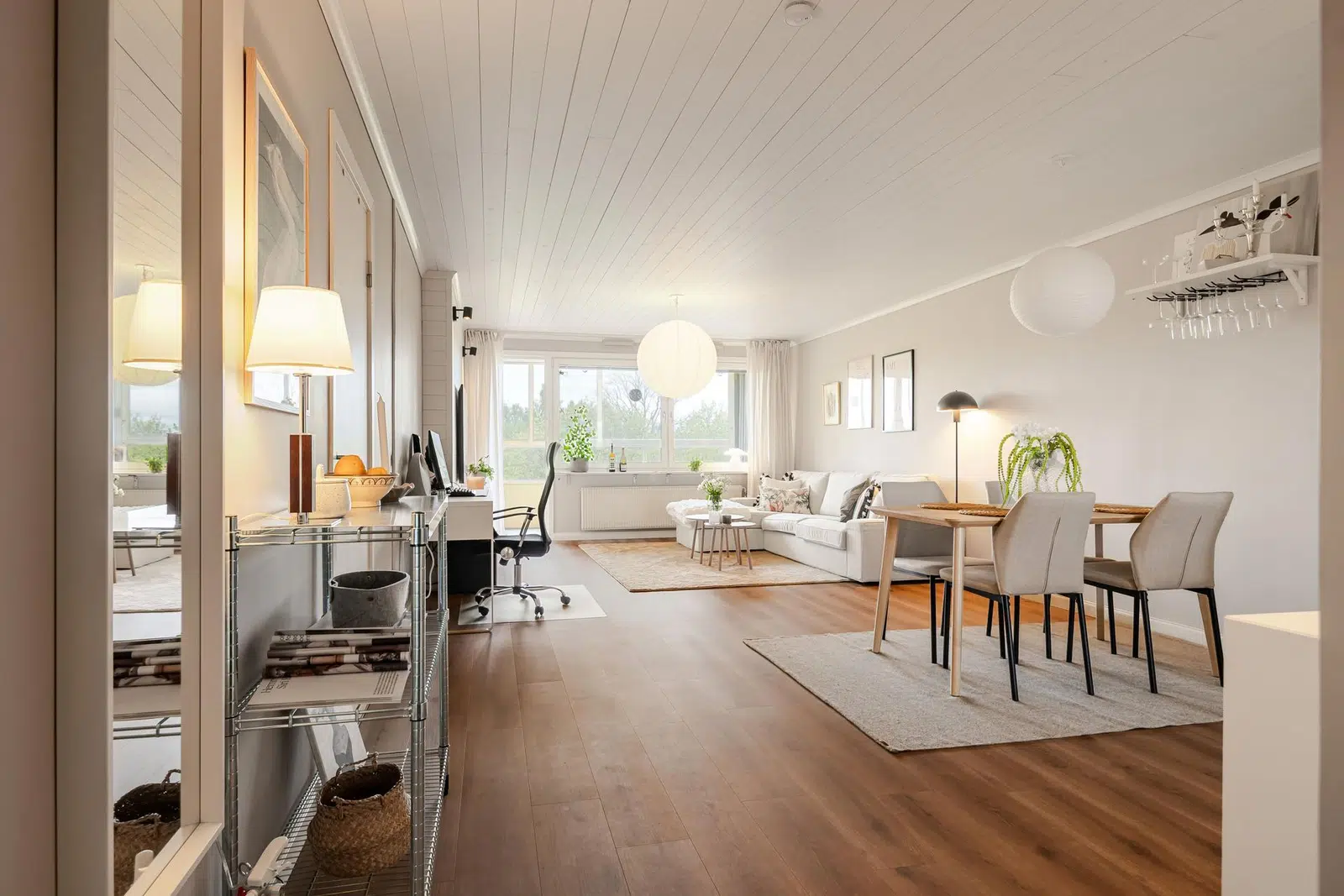 Bild 1 av 28 på Ringen 8A