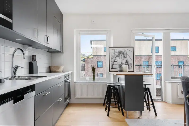 Lägenhet, 1 rum, 43 m² i Hovås