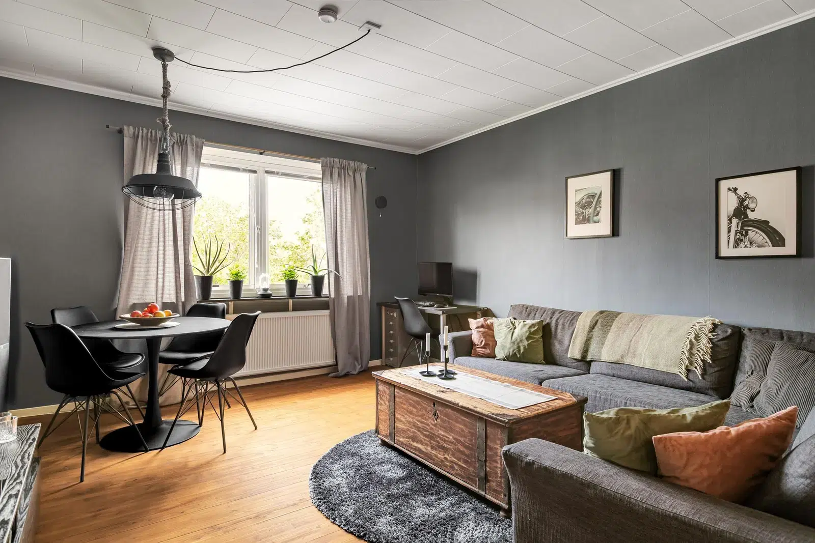 Bild 1 av 14 på Källgatan 3A