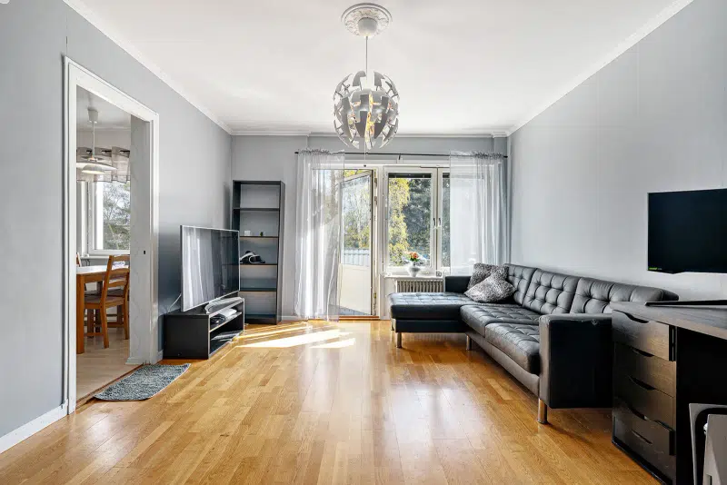 Apartment, 1 room, 37 m² in Södertälje