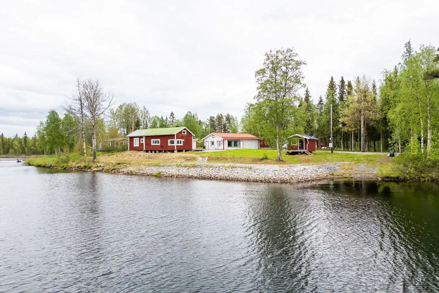 Image 1 of 41 of Näset 20