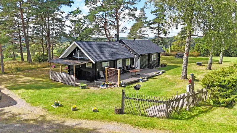 Fritidshus, 4 rum, 75 m² i Tanum