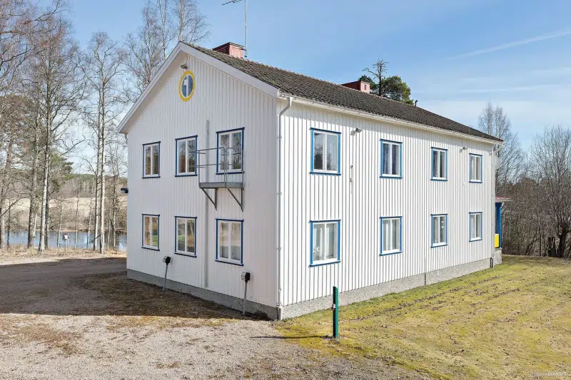Lägenhet, 13 rum, 324 m² i Uddeholm