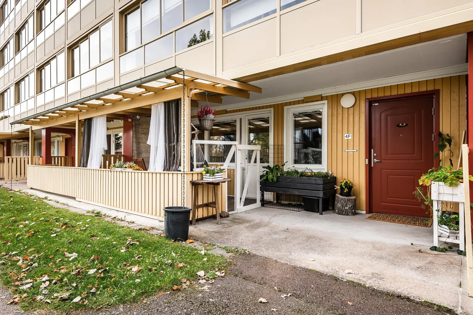Bild 1 av 26 på Ringen 4F