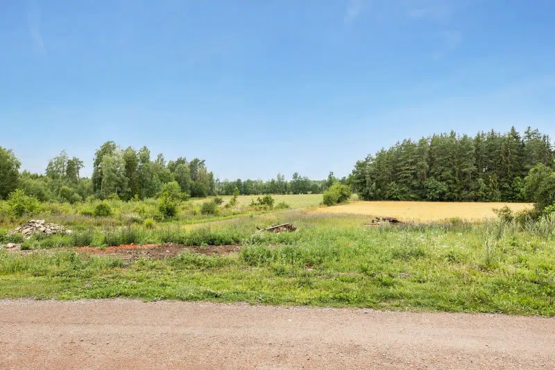 Land / plot, 1425 m² in Klockrike