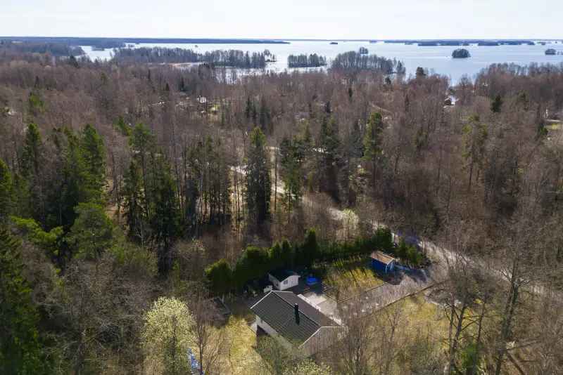 Land / plot, 4 rooms, 1713 m² in Arboga