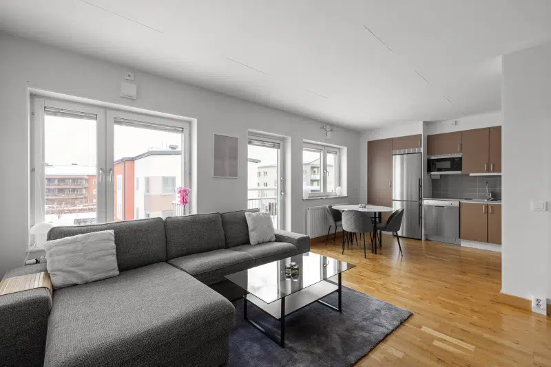 Apartment, 2 rooms, 54 m² in Tumba