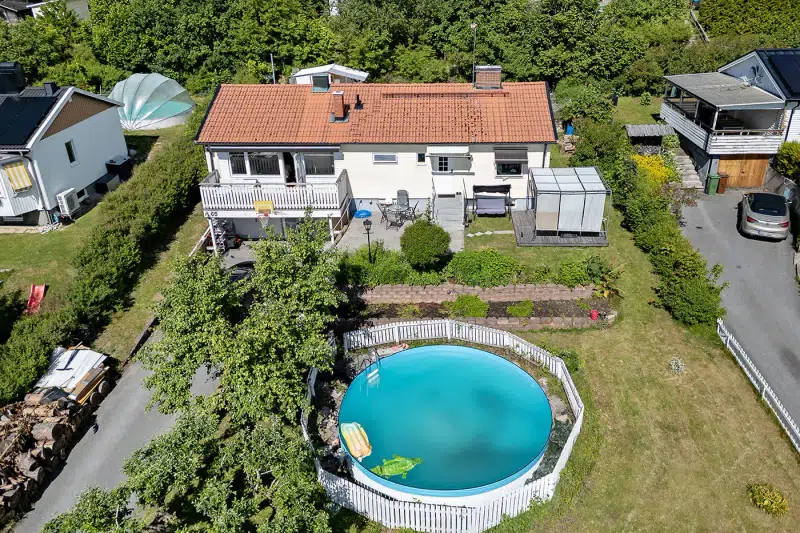House, 5 rooms, 112 m² in Järfälla