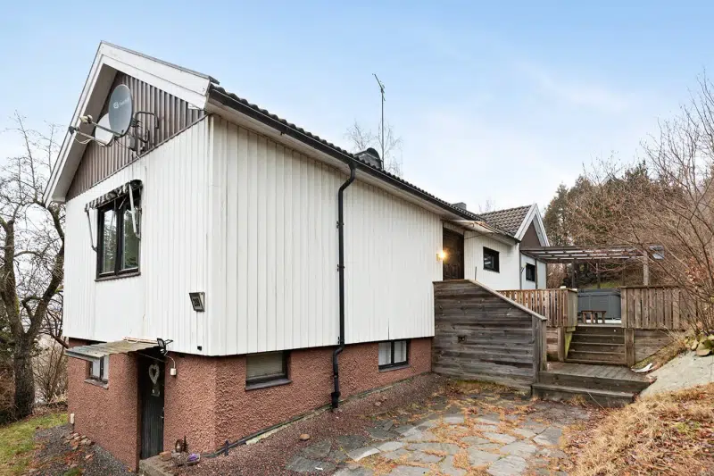 House, 7 rooms, 92 m² in Bohus