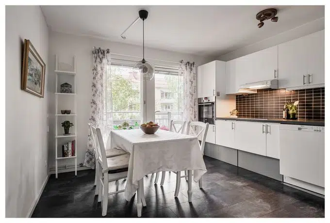 Apartment, 3 rooms, 82 m² in UMEÅ