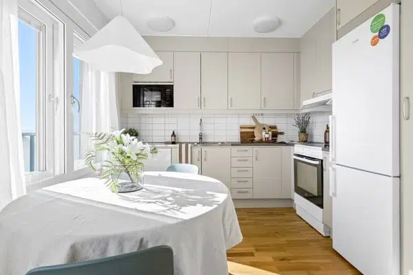 Lägenhet, 2 rum, 55 m² i Järfälla