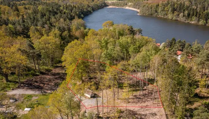 Image 1 of 11 of Ekdalen