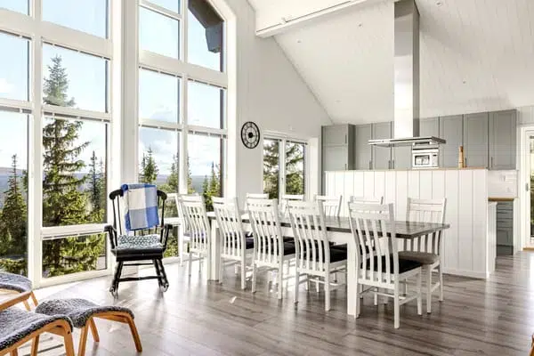 Holiday home, 7 rooms, 183 m² in Hallen