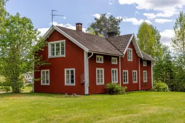 House, 5 rooms, 203 m² in Orsa