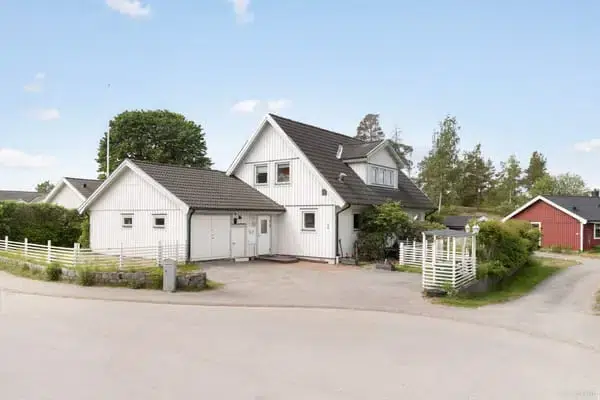 House, 168 m² in Tumba