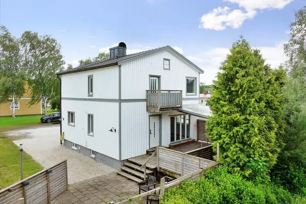 Bild 1 av 28 på Allhemsvägen