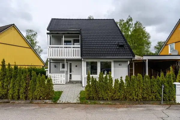 House, 6 rooms, 152 m² in Alvesta