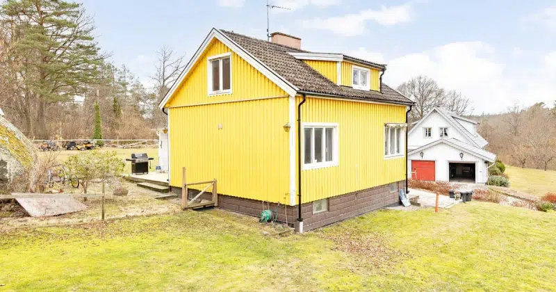 House, 4 rooms, 97 m² in Ronneby