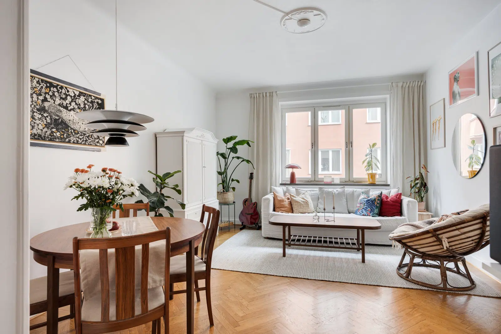 Image 1 of 1 of Almbacksgatan 2C