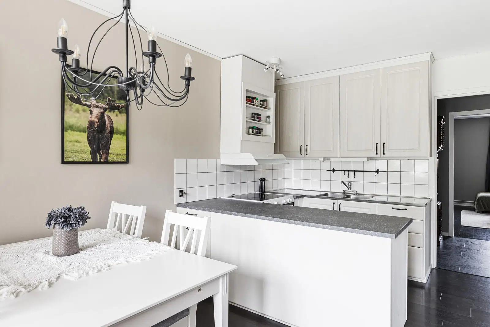 Bild 1 av 16 på Ekgatan 6C