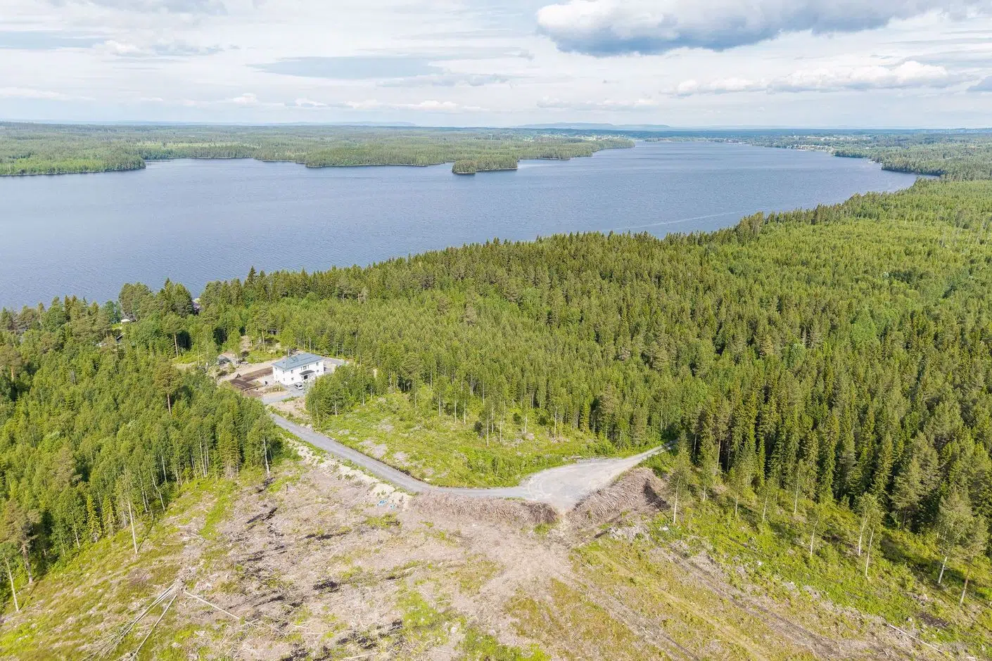 Image 1 of 19 of Tängvägen 192