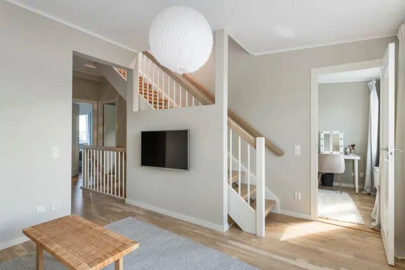 Apartment, 6 rooms, 140 m²