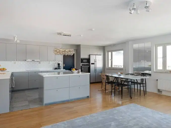 Apartment, 4 rooms, 109 m²