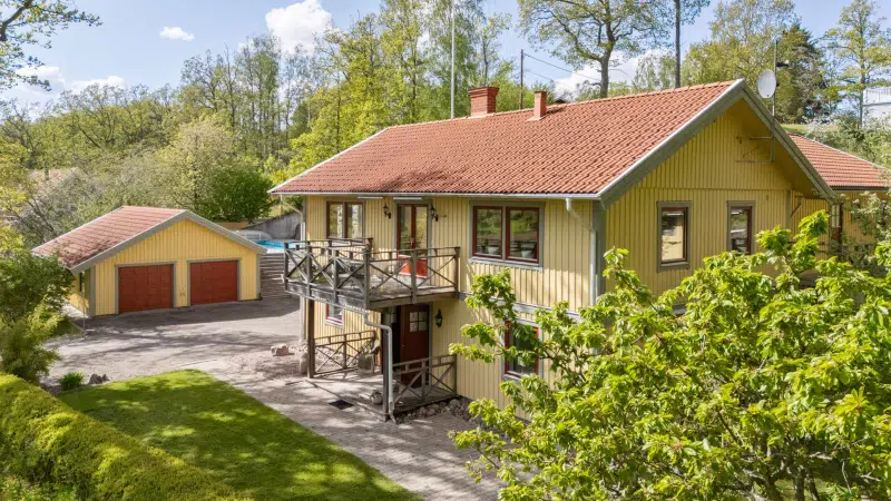 Villa, 8 rum, 210 m²