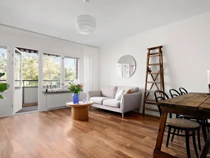Apartment, 2 rooms, 62 m²