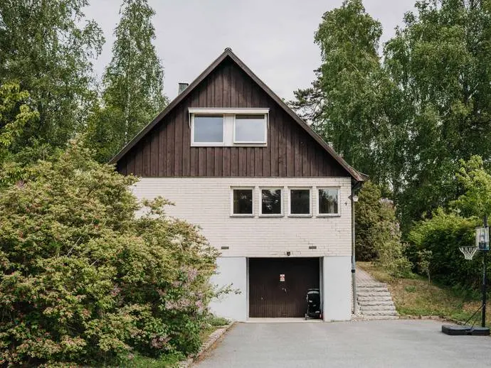 Bild 1 av 17 på Klarbärsvägen 4